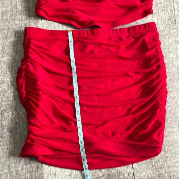 SHEIN Curve Red Two-Piece Set - Picture 8 of 10